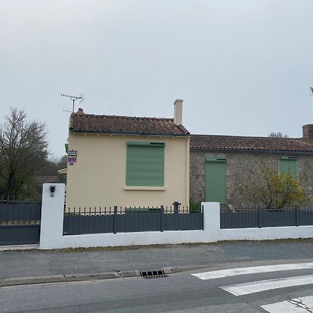 Vendee - Petite Maison De Vacances La Genetouze  ภายนอก รูปภาพ